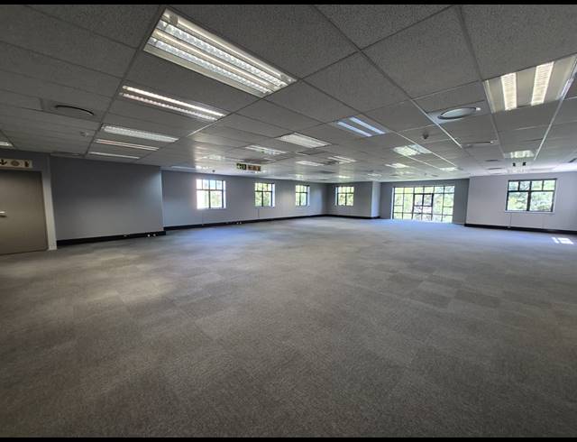 475M² OFFICE TO LET IN SANDTON CENTRAL
